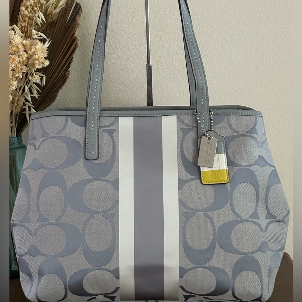 COACH Signature C Jacquard Canvas w/Leather Trim Tote Bag